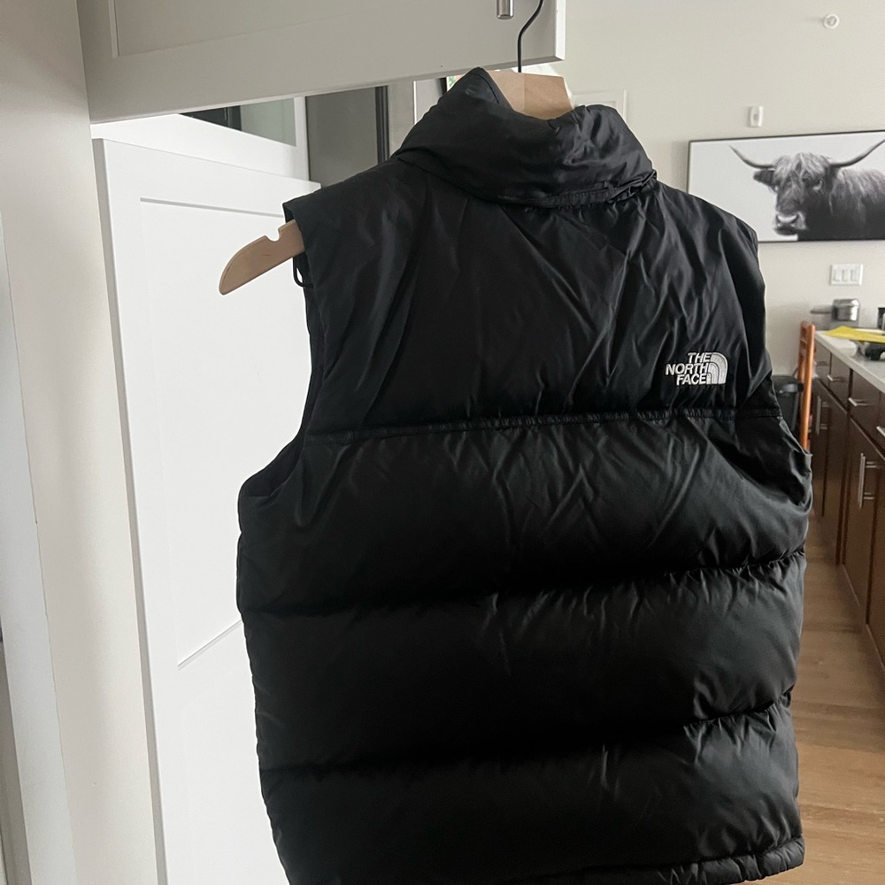 The North Face Jet Black Insulated Vest - Picture 3 of 6